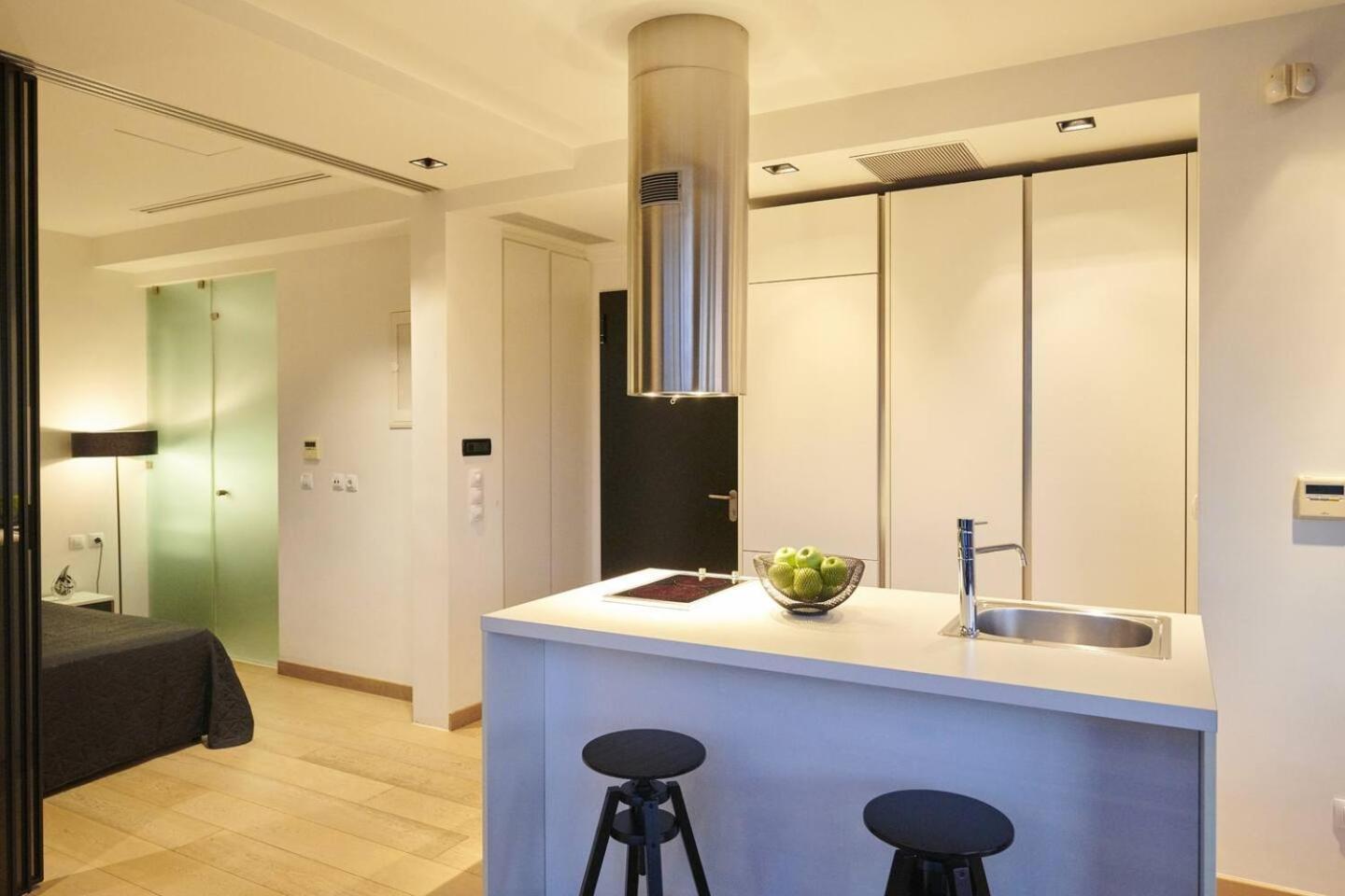 Ma Maison Nο 4, Downtown Loft , Short Walk To Acropolis, Ultra High Speed Internet 500 Mbps, Parking Upon Request, 1' From Metro Station Athen Exterior foto
